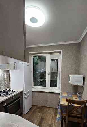 Сдается: Двухкомнатная квартира Этаж: 3/9 Район: Ворошиловский, ГринПлаза Площадь квартиры: 44,7м² Донецк