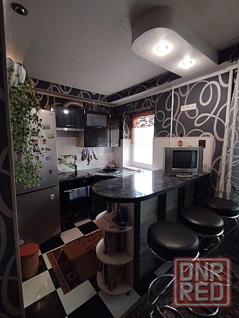 Сдается 1-комнатная квартира-студия, 5 этаж из 9. г. Донецк, Пролетарский район, Донецк - изображение 2