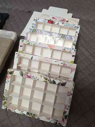 Коробки кондитерские для конфет и бенто Донецк