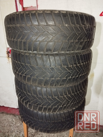 Продам шины Dunlop R-19 265/55 комплект Енакиево - изображение 1