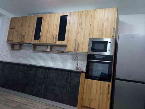 Сдаётся 2кв.в Будённовском районе ориентир Караван.3/5 этаж.Площадь квартиры 48кв.м. Донецк