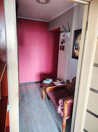 Продам 2 комнатную квартиру на 1000 мелочей Мариуполь