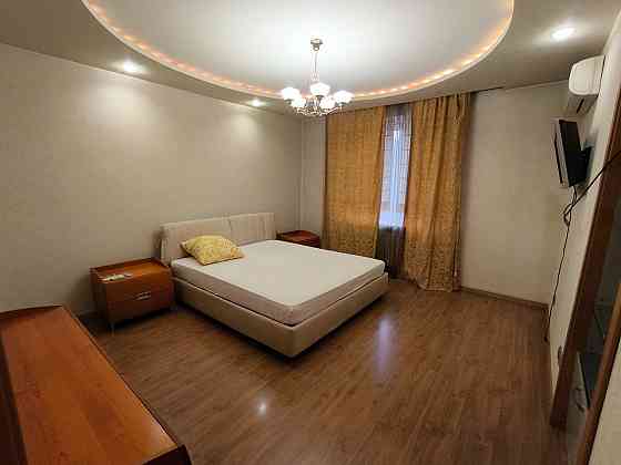 Продажа квартира 2 уровня 175м около пл.Ленина Донецк