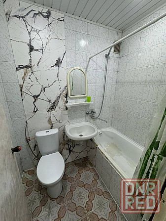 Сдается просторная однокомнатная квартира в Кировском районе , ориентир Текстильщик . Донецк - изображение 4