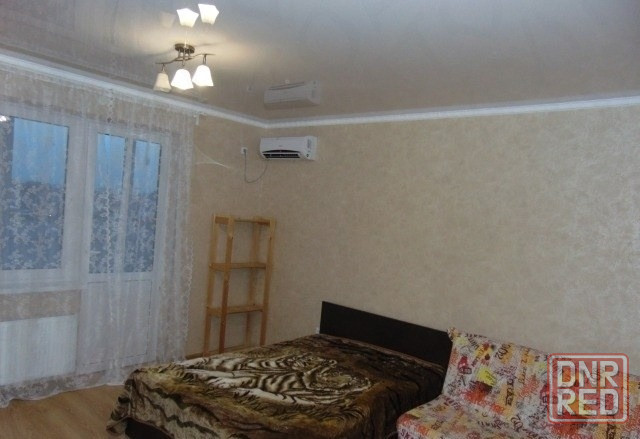 Сдается 1-к Квартира, 44 м2. Ворошиловский район , Парк кованых фигур 2 Этаж Сдам квартиру. Донецк - изображение 1