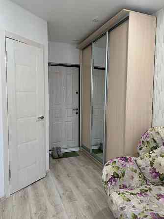 Сдам гостинку По Щорса . 3 этаж. Развитая транспортная инфраструктура. Донецк