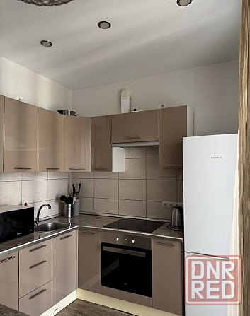 Предлагаю в аренду хорошую, уютную квартиру-студию по проспекту Ильича Донецк - изображение 1