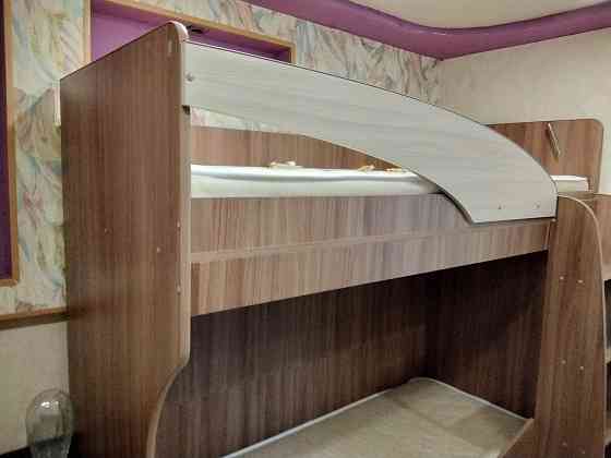 Детская кровать двухъярусная с пеналом. Донецк