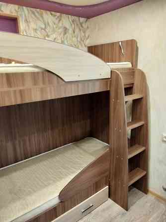 Детская кровать двухъярусная с пеналом. Донецк