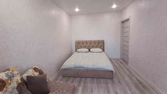 Сдаётся трёхкомнатная квартира в Будёновском районе Донецка. Донецк