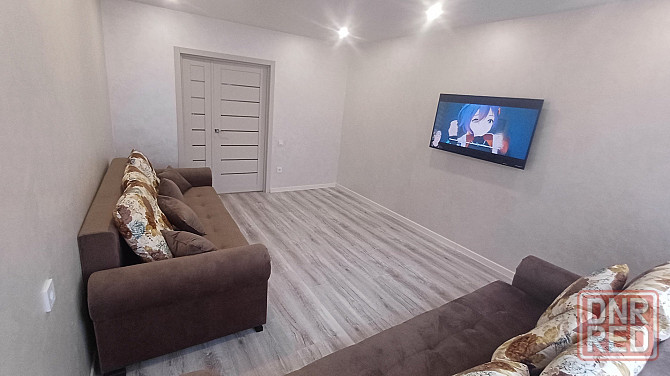 Сдаётся трёхкомнатная квартира в Будёновском районе Донецка. Донецк - изображение 7