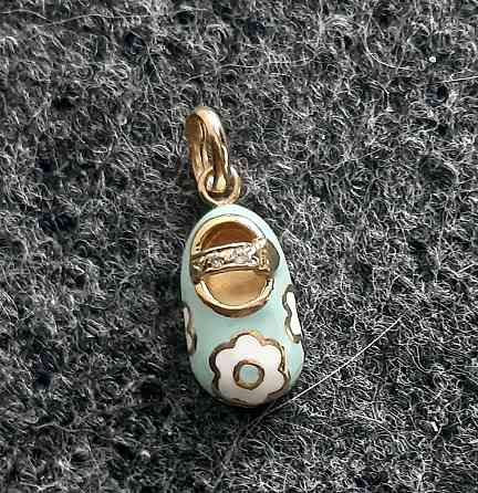 Подвеска из золота Донецк