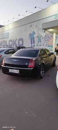 Charysler C300 в идеальном состоянии. Донецк