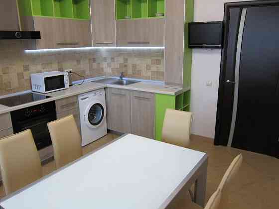 Сдается двухкомнатная квартира Калининский район, Парк Строитель. Донецк