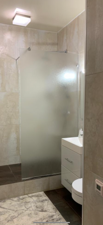 Перегородка стеклянная в душевую Донецк