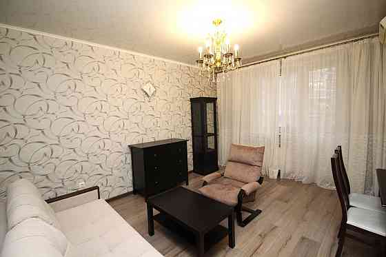 Сдается: Однокомнатная квартира Этаж: 6/9 Район: Киевский Ориентир: ТрЦ Донецк Сити Донецк