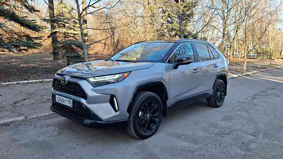 Toyota RAV4 Hybrid XLE 2022г. Донецк