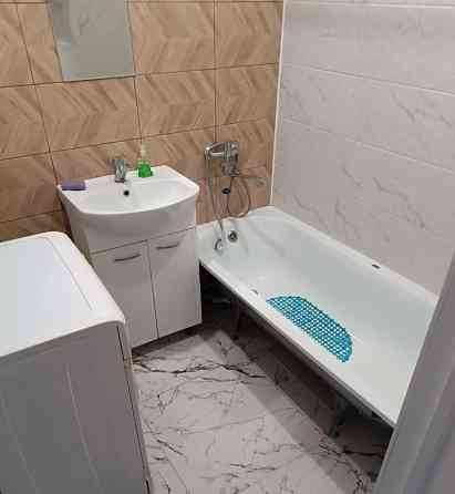 Сдается: Двухкомнатная квартира Этаж: 2/5 Район: Пролетарский Площадь квартиры: 60м² Донецк