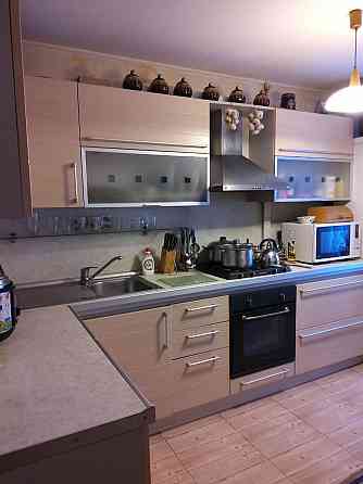 Продается 2 ком. квартира 50 м². Офицерский! Донецк