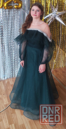 Элегантное зеленое платье для незабываемого выпускного вечера! Донецк - изображение 1
