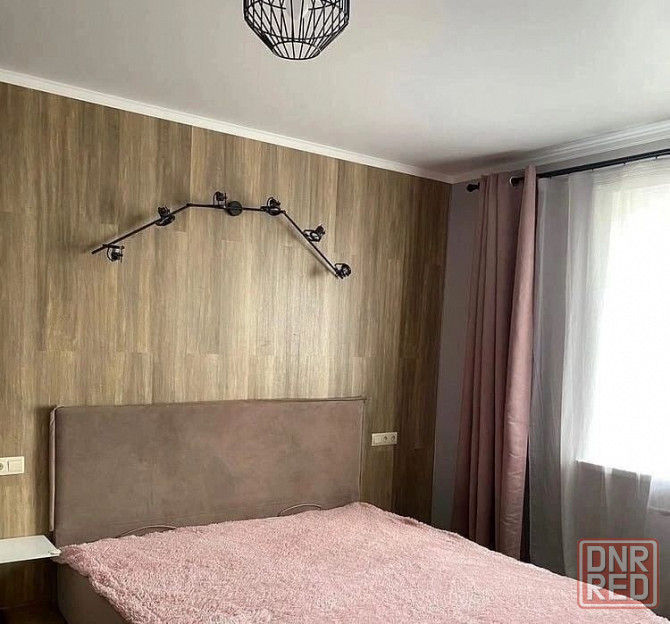 Сдается двухкомнатная квартира! Буденновский район, улица 230-й Стрелковой Дивизии Донецк - изображение 1