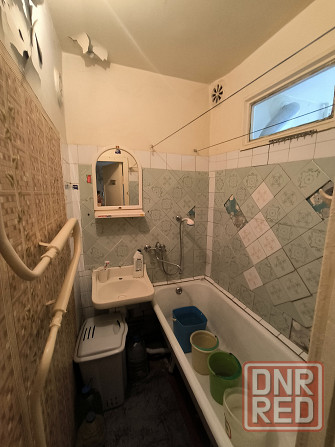 2 к кв, мкр-н. Азотный Донецк - изображение 4