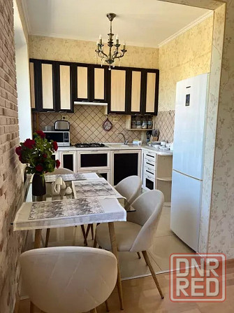 Студия (2 комнаты). Калининский район, ул. Овнатаняна. Донецк - изображение 1