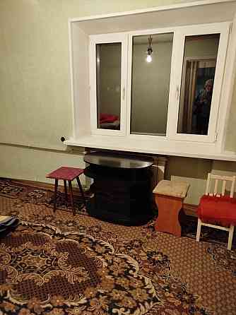 Продам 2-х ком.2/5 рынок Майский микр-он Заперевальный Донецк