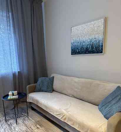 Сдается: Однокомнатная квартира Этаж: 4/5 Район: Буденовский Площадь квартиры: 43м² Донецк