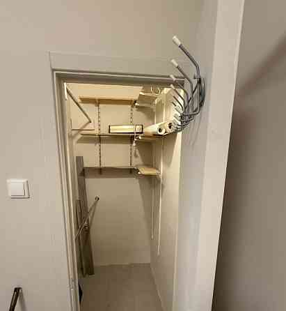 Сдается: Однокомнатная квартира Этаж: 4/5 Район: Буденовский Площадь квартиры: 43м² Донецк