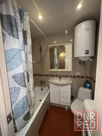 Сдам отличную 2-комнатную квартиру 50 м2 Ворошиловский р-н (пр-кт Ильича, брусчатка Донецк - изображение 4