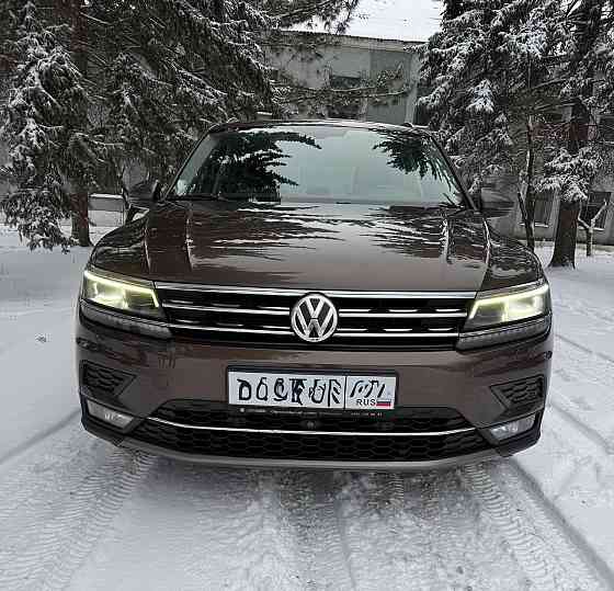 Volkswagen Tiguan Официальный весь в оригинале очень красивый хорошая комплектация Донецк