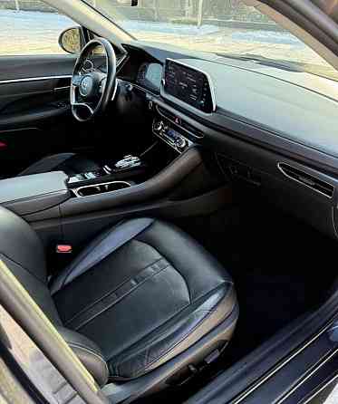 Hyundai Sonata Limited 1.6T максимальная комплектация безопасность целая машина без удара Донецк