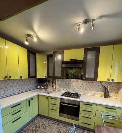 Сдается: Двухкомнатная квартира Этаж: 1/9 Район: Киевский Площадь квартиры: 45м² Донецк