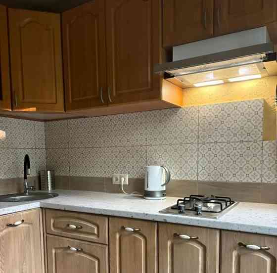 Сдаю двухкомнатную квартиру 44.0 м² этаж 3/9 город Донецк, Киевский район, улица Куйбышева Донецк