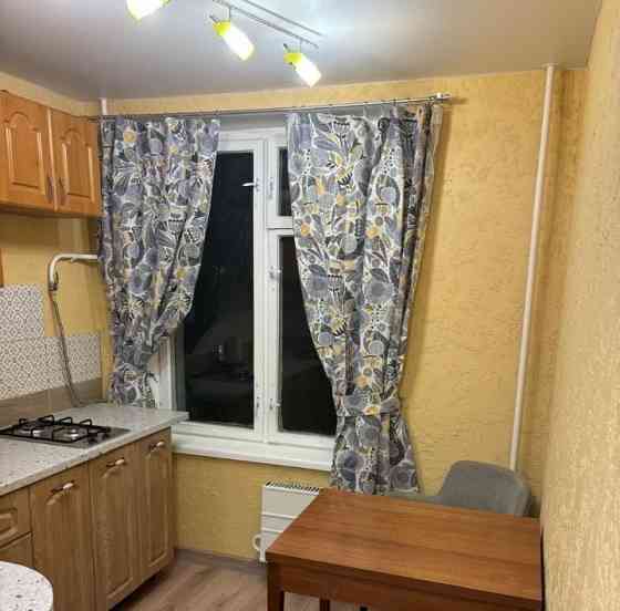 Сдаю двухкомнатную квартиру 44.0 м² этаж 3/9 город Донецк, Киевский район, улица Куйбышева Донецк