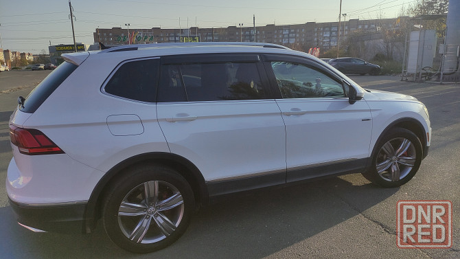 7 местный Volkswagen Tiguan 2020 года 10 месяц, максимальная комплектация SEL Передний привод, датчи Донецк - изображение 1