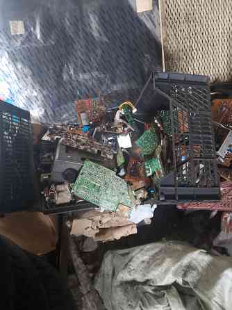 Аудио радио пк. разные запчасти Макеевка