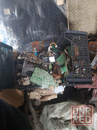 Аудио радио пк. разные запчасти Макеевка - изображение 4