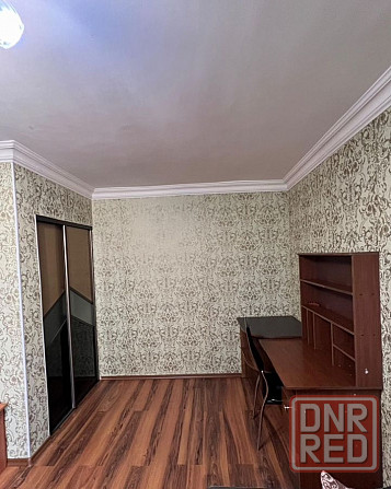 Сдаю однокомнатную квартиру 35.0 м² этаж 3/9 город Донецк, Кировский район, микрорайон Текстильщик, Донецк - изображение 4