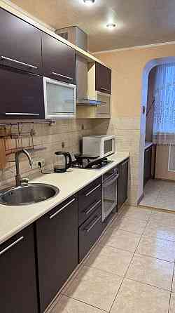 Трёхкомнатная крупногабаритная квартира в Буденовском районе города Донецка. Донецк