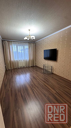 Трёхкомнатная крупногабаритная квартира в Буденовском районе города Донецка. Донецк - изображение 1
