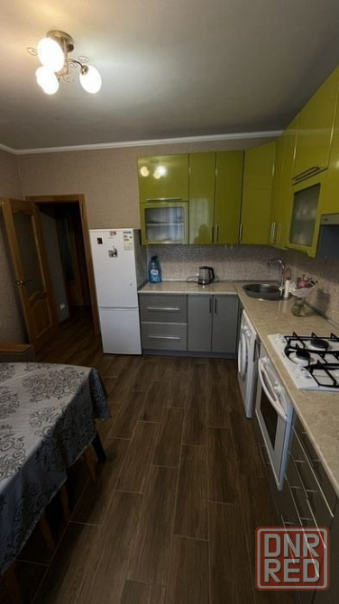 Аренда 1 комнатной квартиры, Макеевка Центрально-городской район Ориентир: 28 линия Этаж: 4/5, Донецк - изображение 1
