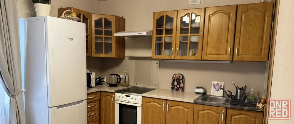 Сдаётся: квартира. Кол-во комнат: 2 Общая площадь квартиры: 51м² Город: Донецк. Район: Ленинский Донецк - изображение 1