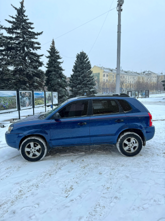 Hyundai Tucson 2.0i MT Макеевка