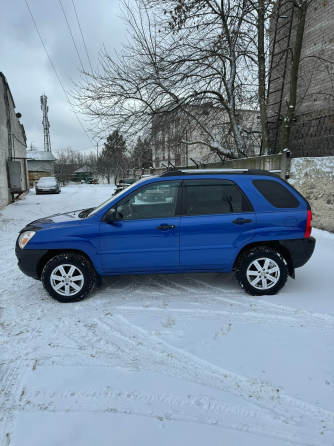 Kia Sportage 700.000р 2.0i мкпп Макеевка
