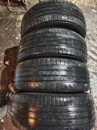 Шины Nokian 205/60/16 Донецк