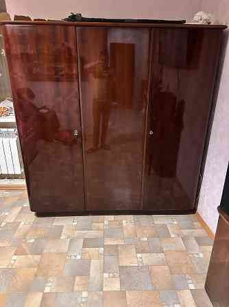 Продам два шкафа Донецк