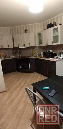 Донецк, Кировский район, микрорайон Текстильщик, ул. Островского. Сдается 2-комнатая квартира студия Донецк - изображение 1