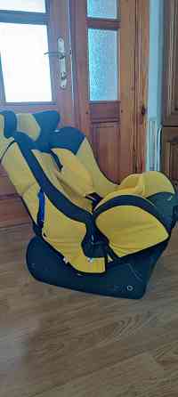 Детское автомобильное кресло Донецк